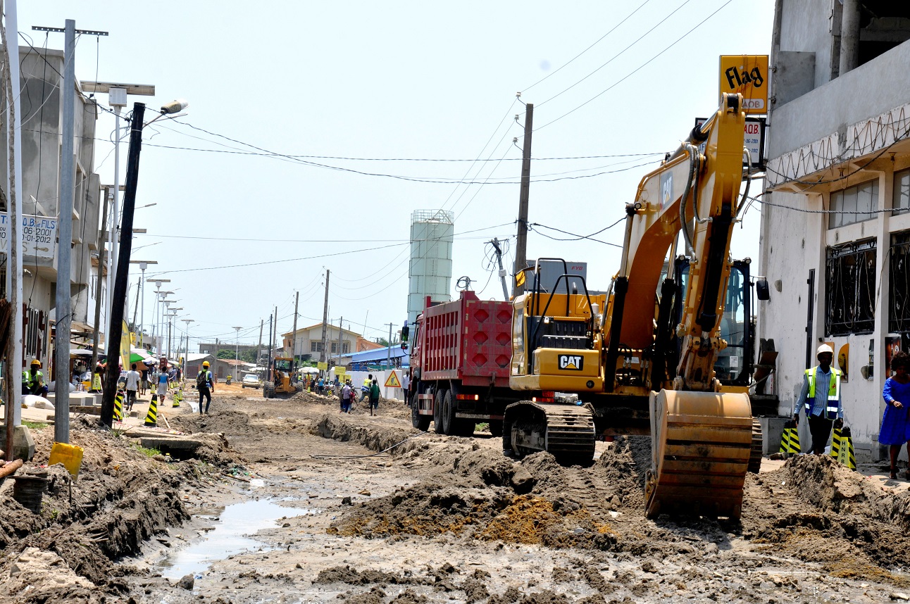 Construction d’infrastructures: Plus de 1 112 km de routes prévues dans ...
