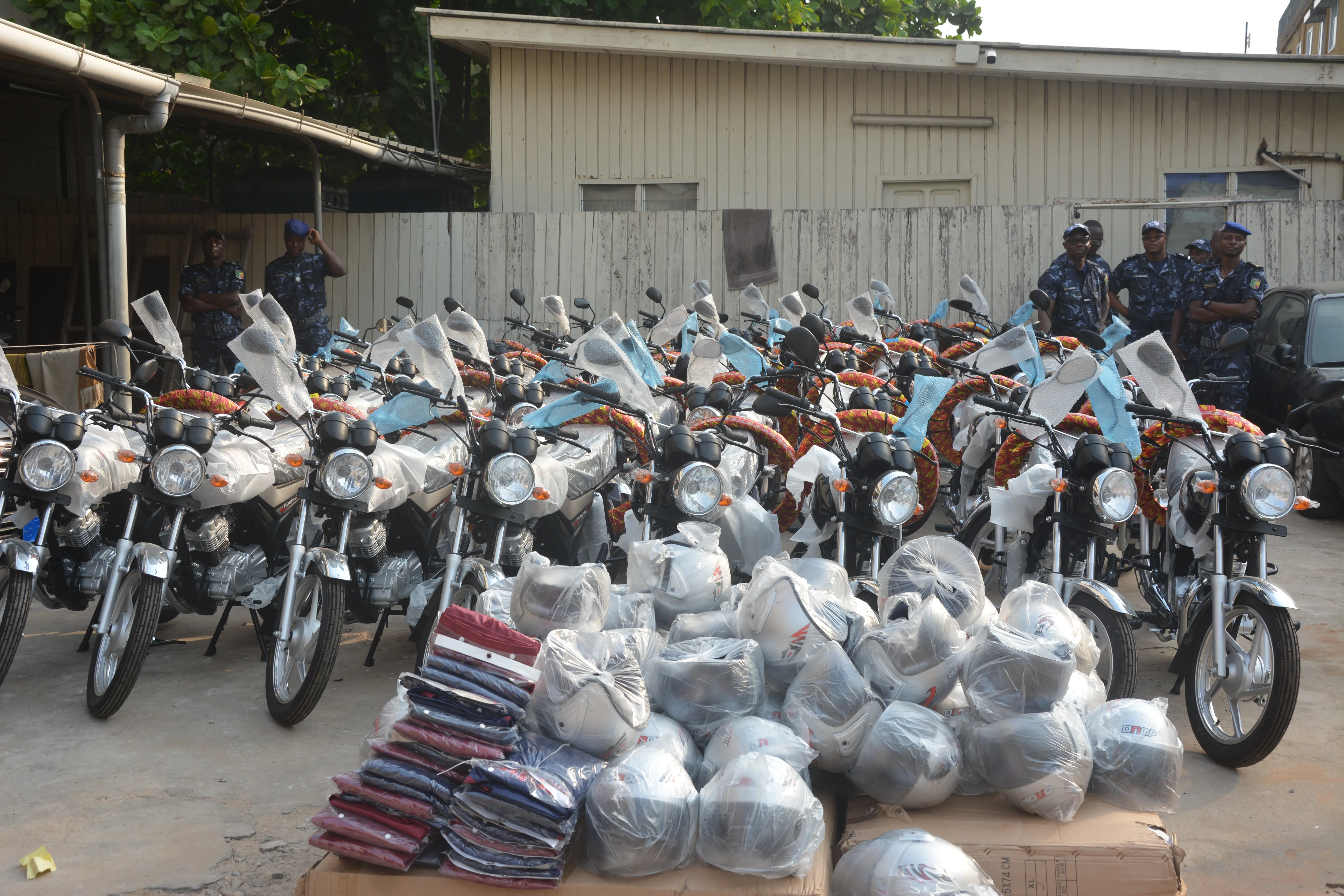 Ce don de matériel roulant va renforcer la mobilité des agents dans les secteurs actuellement  touchés par les attaques terroristes