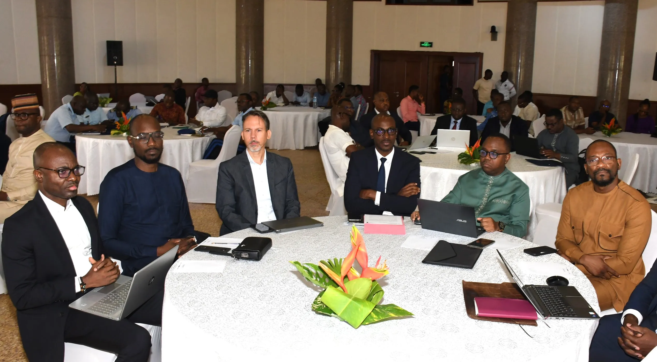 Les participants ont exploré les avancées dans la mise en œuvre des projets numériques