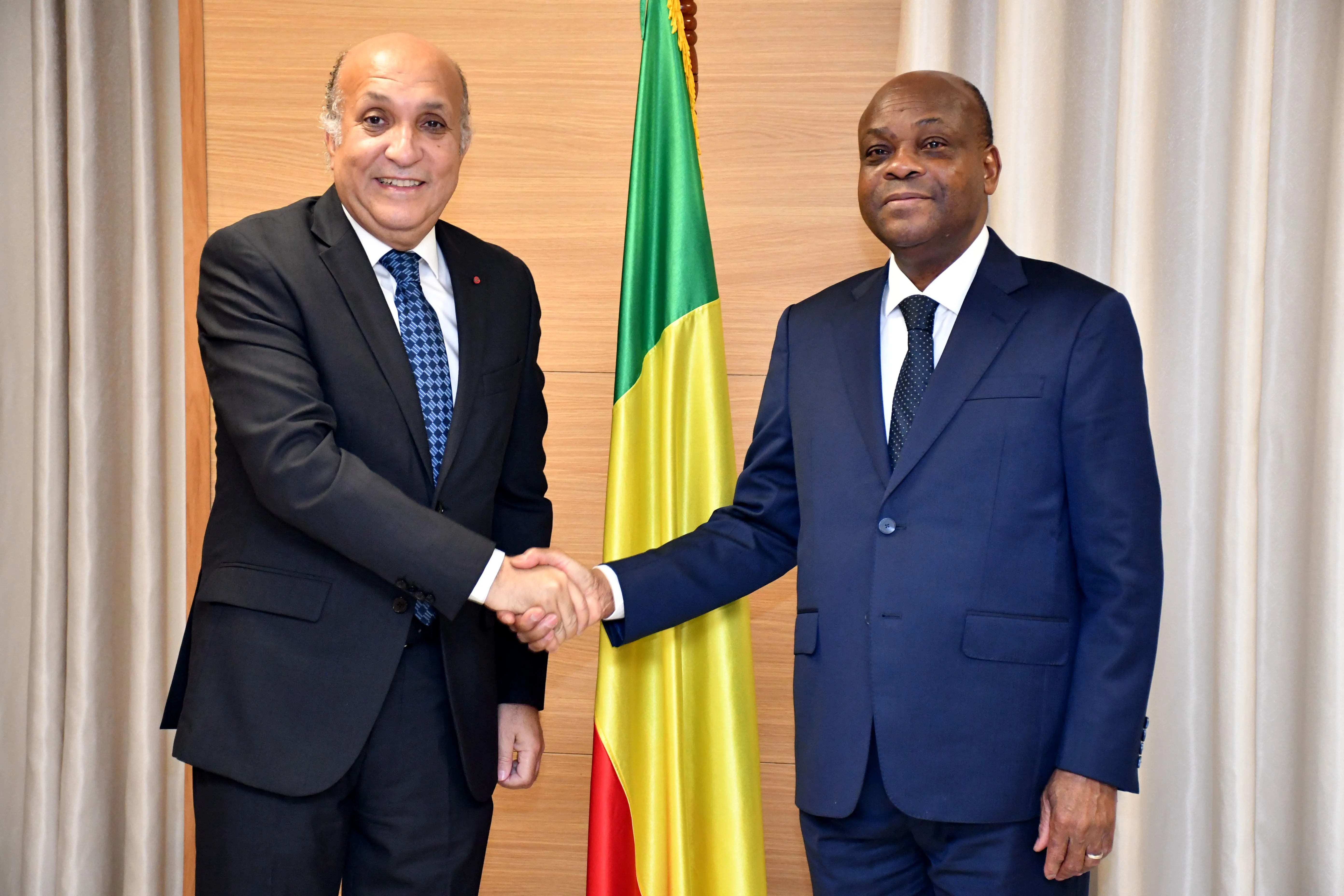 Les deux personnalités lors de l'audience