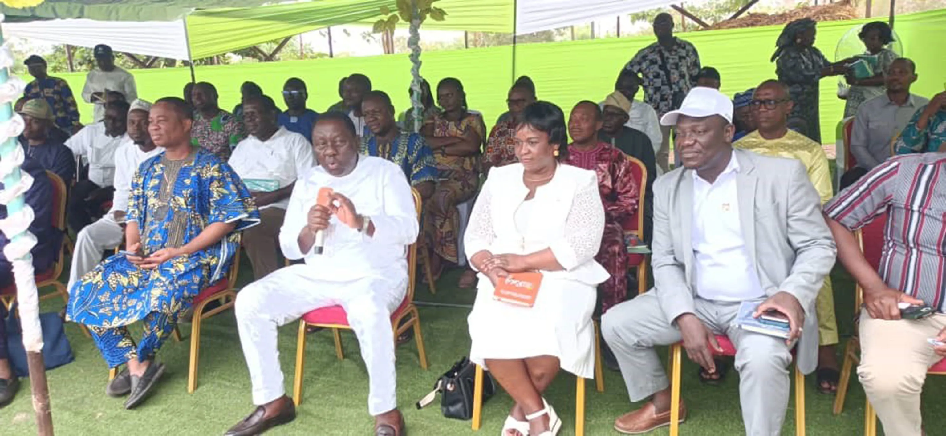 Le Pag a induit une profonde réforme de l’environnement juridique, de l’attelage institutionnel impliquant la territorialisation de la gouvernance du secteur agricole confiée notamment aux Agences territoriales  de développement agricole (Atda)