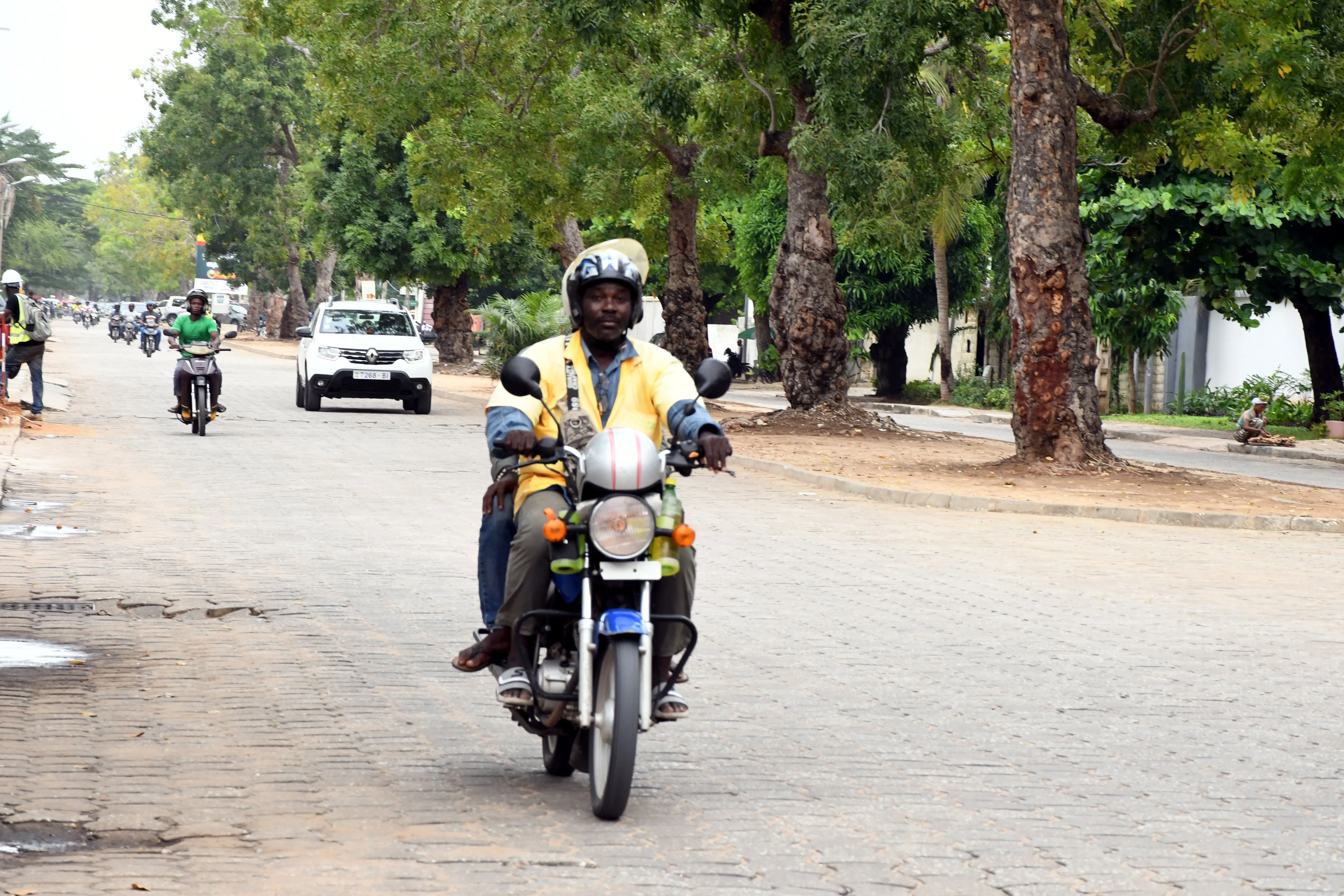 La circulation a progressivement repris son cours sur les grands axes de la ville