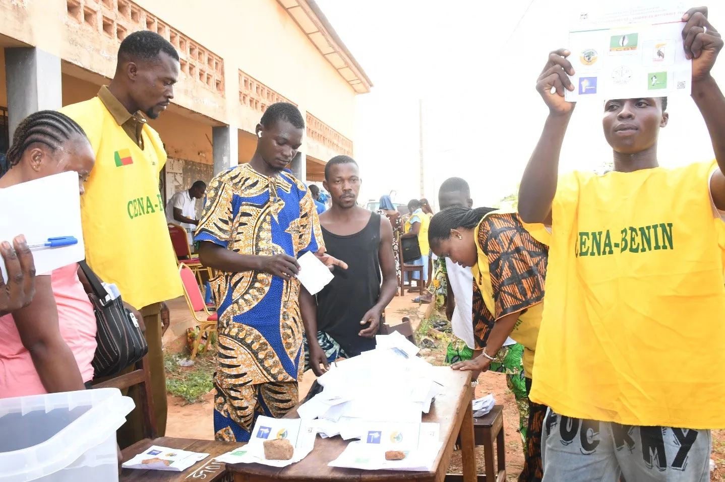 Le dépouillement n’a pas tardé dans le département  du Plateau après 10 h de vote