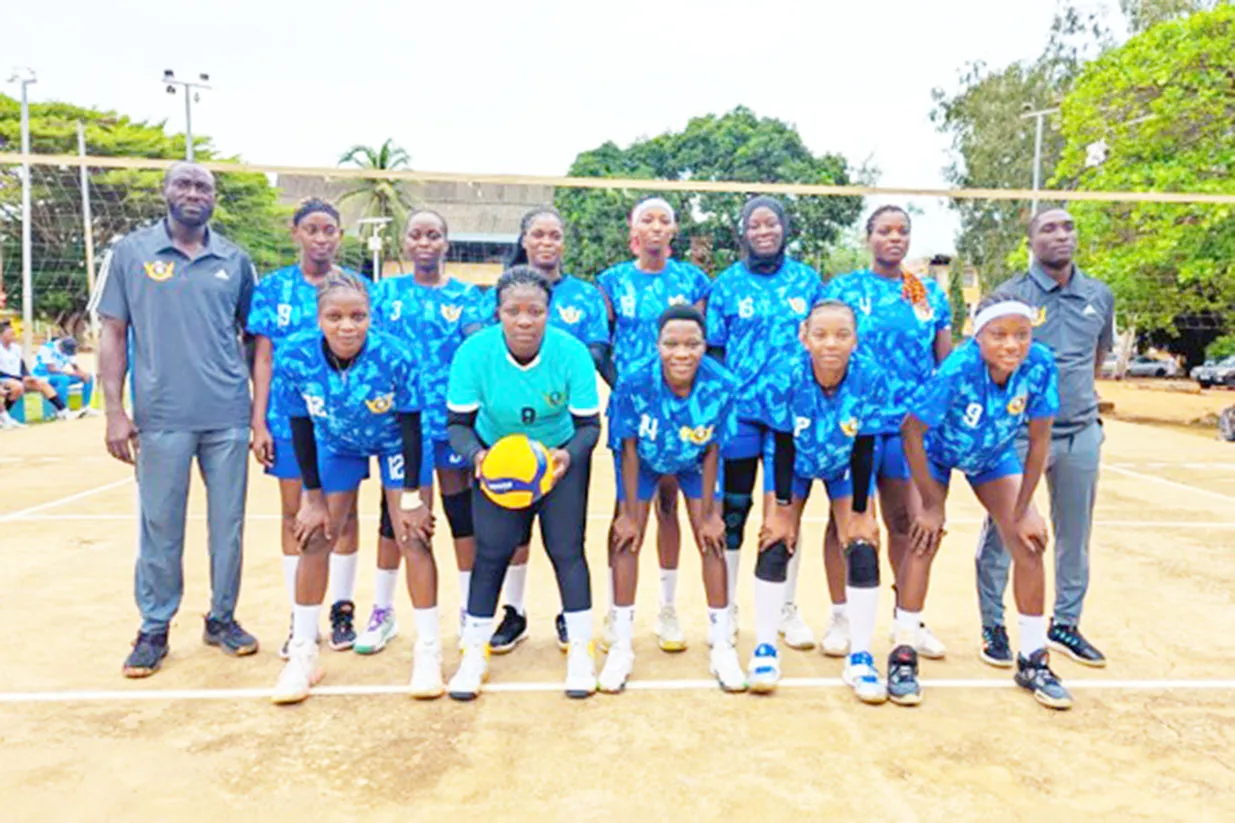 Queens Vbc chez les dames et Finances au niveau des hommes  démarrent la phase retour en patrons