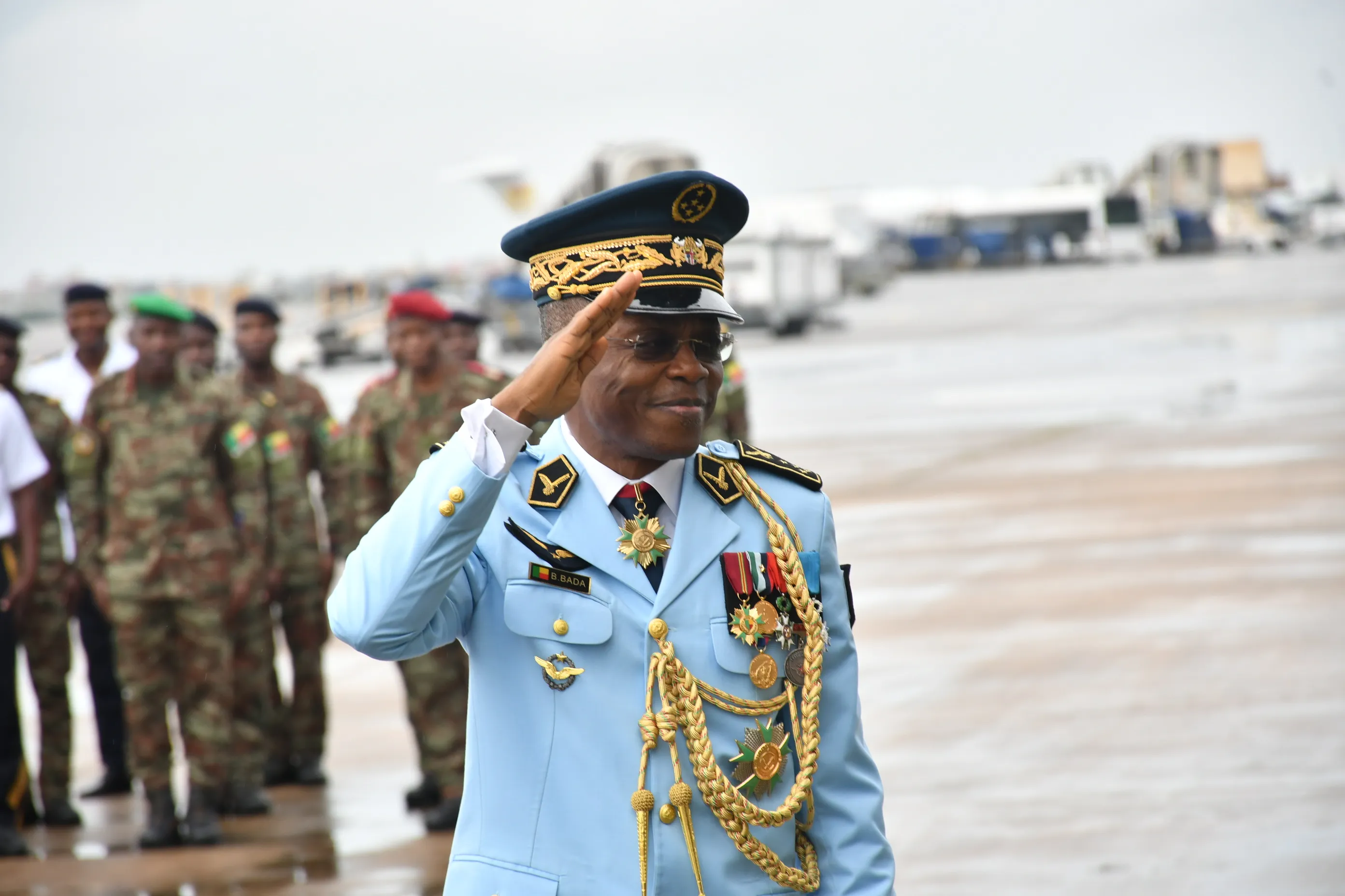 Général Bertin Bada  43 ans de loyauté et d’engagement au service de la Patrie