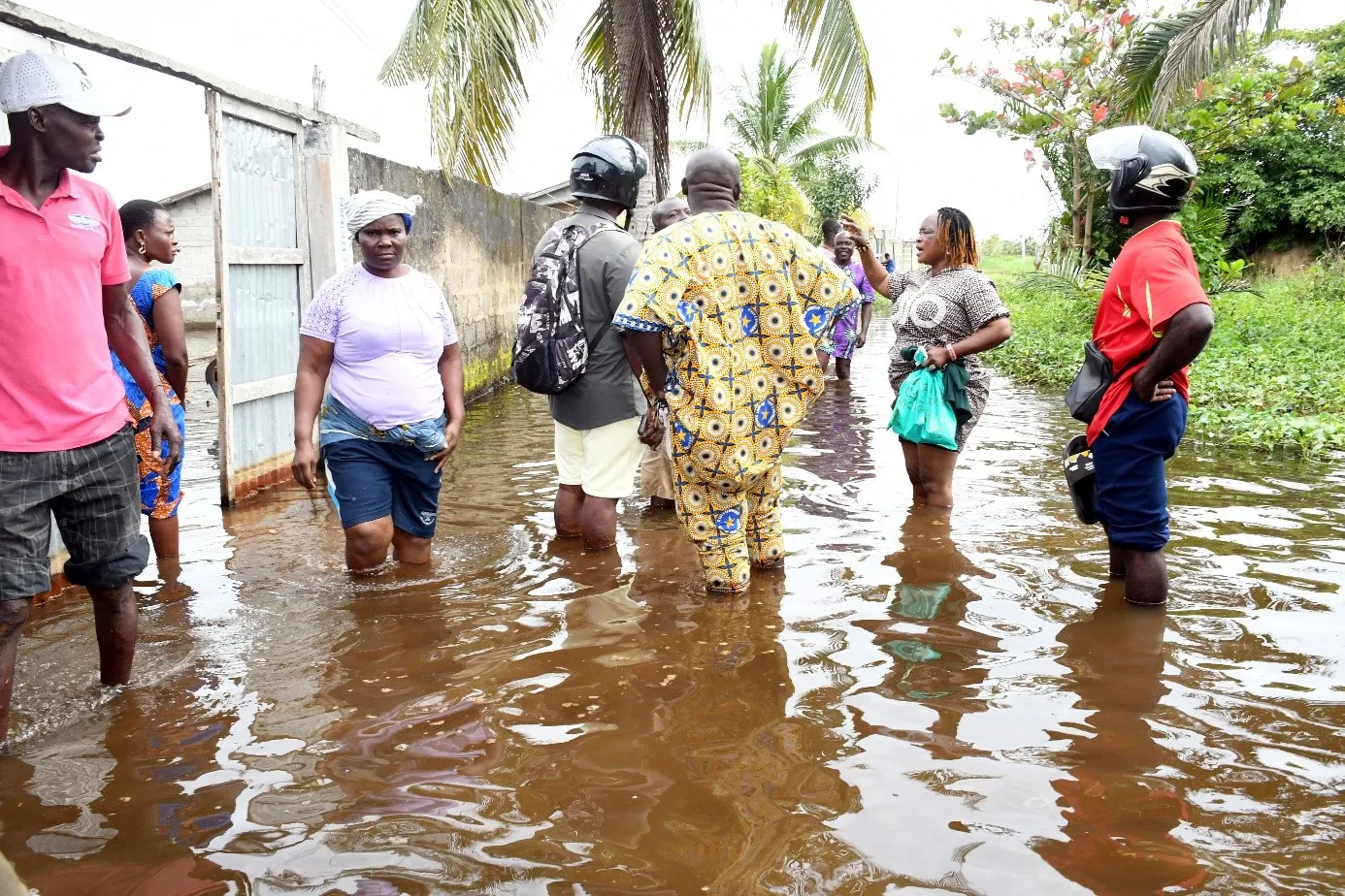 Les dégâts de l’eau ici à Mahouclo (Pahou centre) ne sont qu’une infirme partie du sinistre